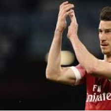 Koscielny quitte le maillot et était mécontent des fans